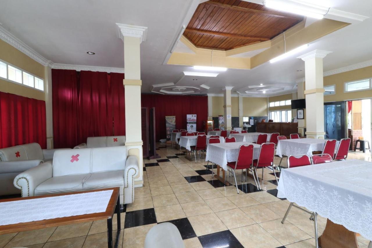 Kampung Pa'go Hotel *