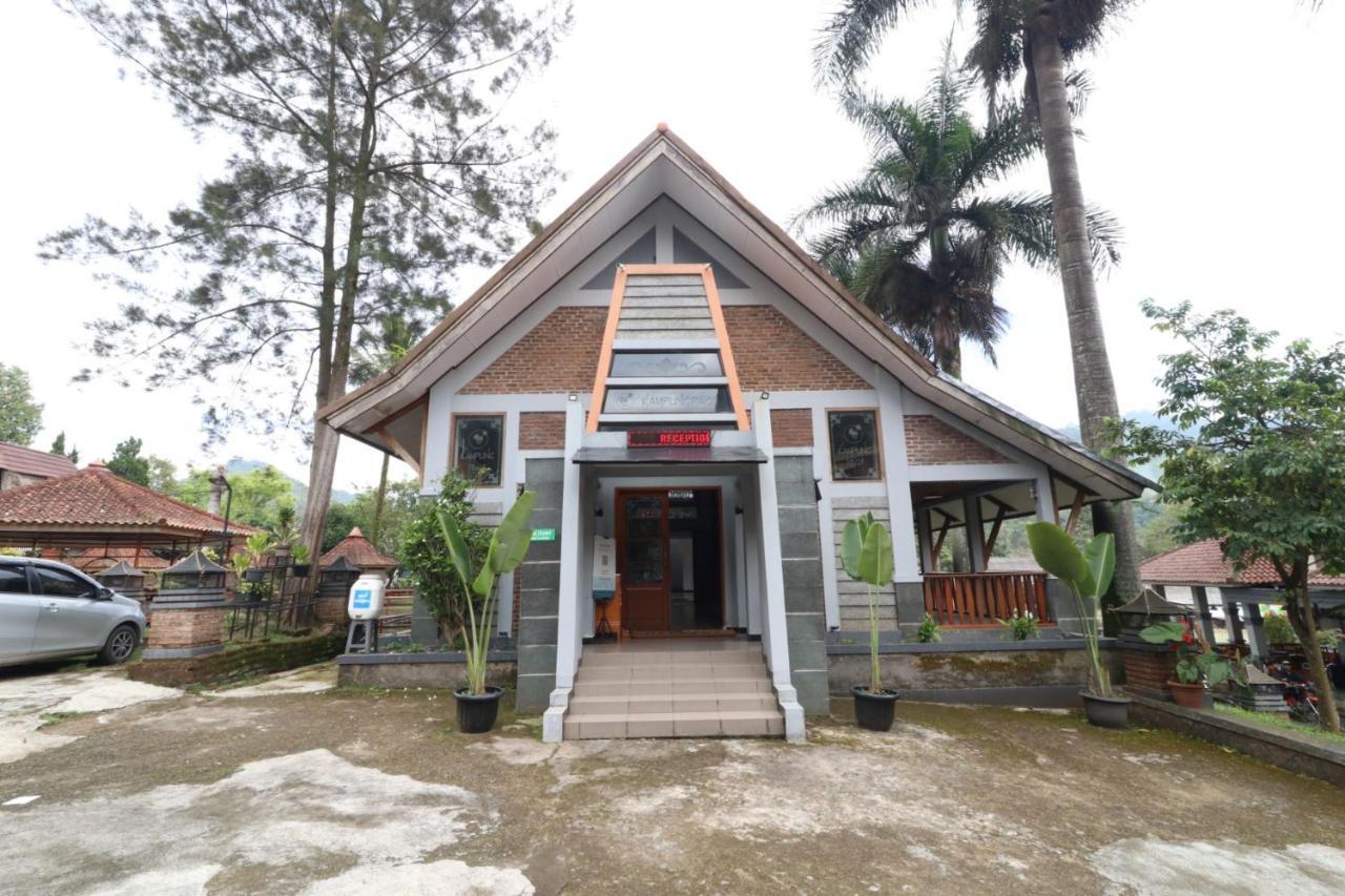 Kampung Pa'go Hotel Bandung